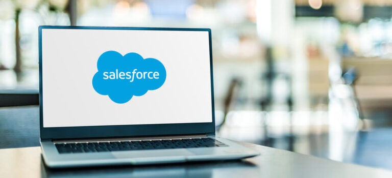 Read more about the article Unleashing the Power of Salesforce Development: A Comprehensive Guide to Learning Apex